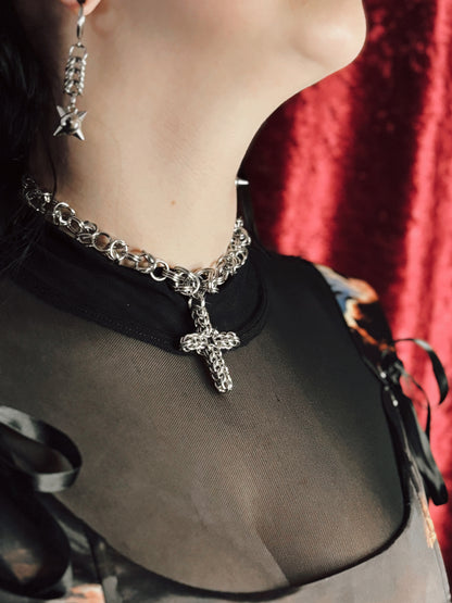 Lorna Choker
